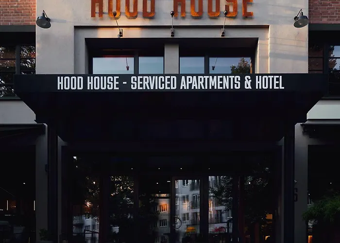 Hood House Hotel