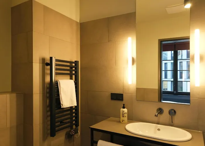 Hotel Hood House 3*