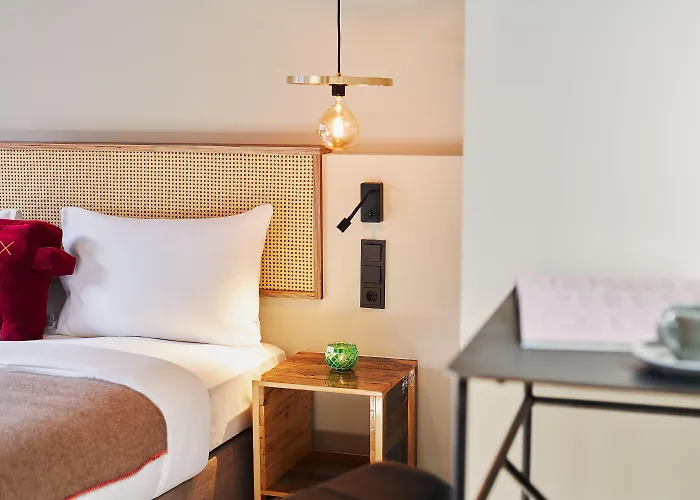 Hotel Hood House 3*